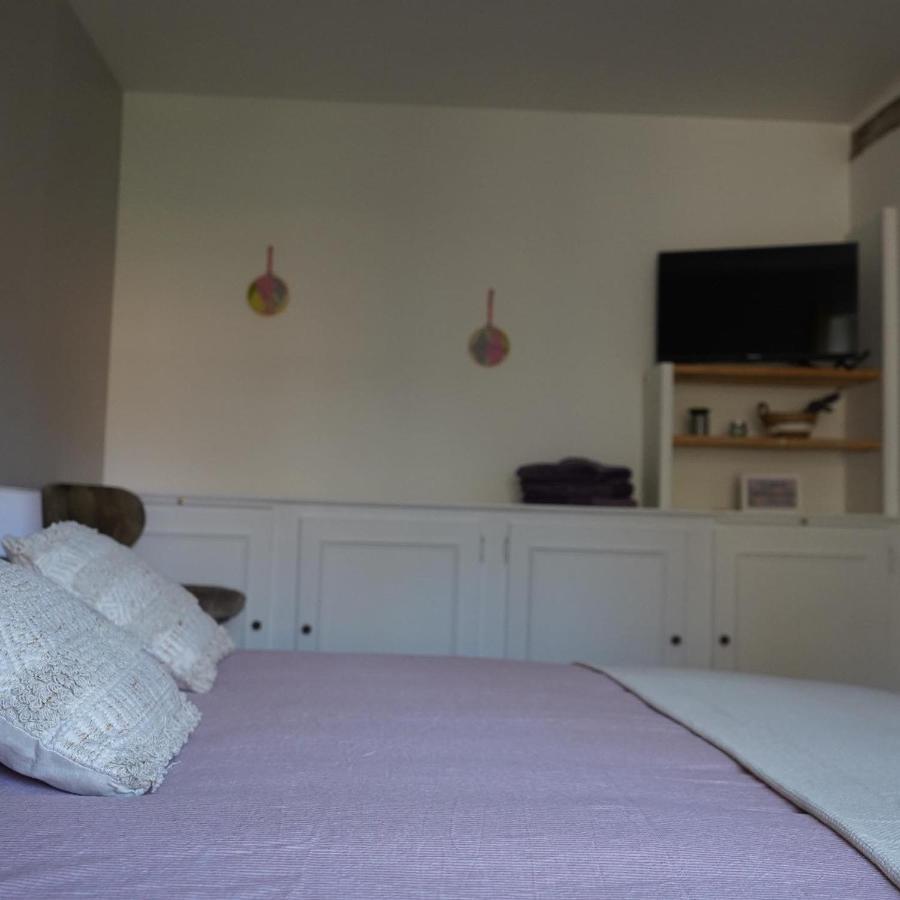 Un Dimanche Chez Julie Chambre Celestine Parthenay Εξωτερικό φωτογραφία